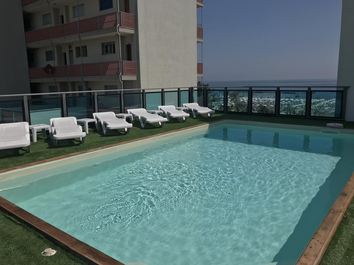 Hotel Mirage Lido di Classe Exterior foto